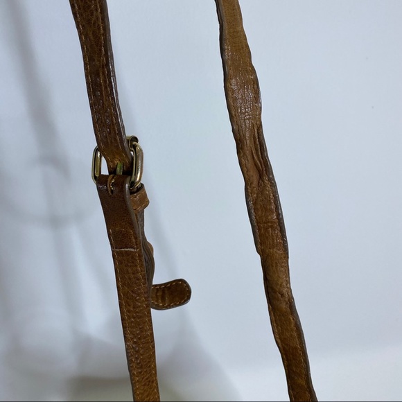 Leather bucket bag - Picture 5 of 7